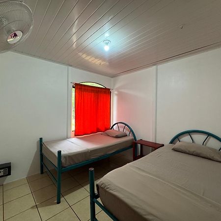 Kalunay Hostel Puerto Viejo de Talamanca Esterno foto