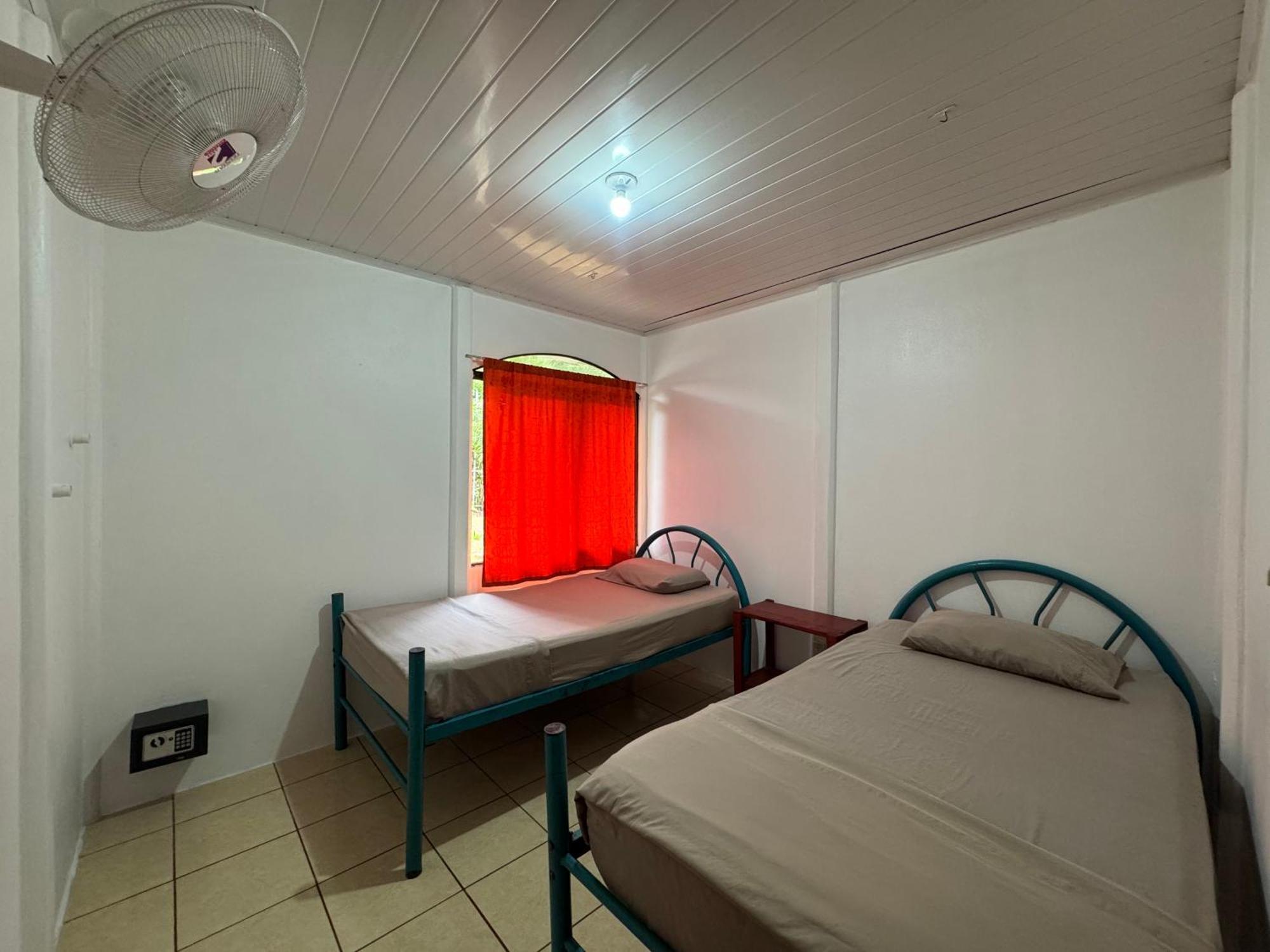 Kalunay Hostel Puerto Viejo de Talamanca Esterno foto