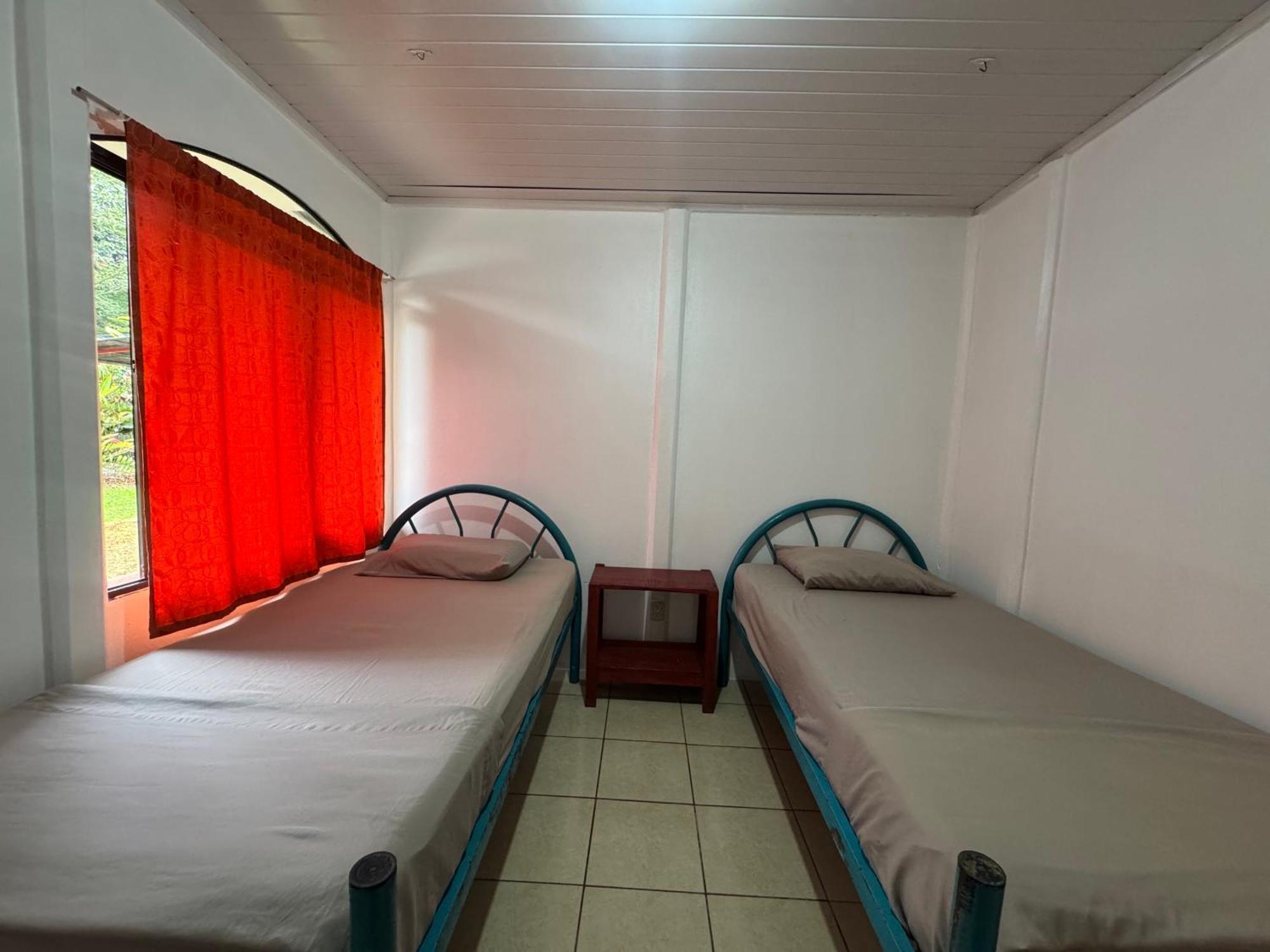 Kalunay Hostel Puerto Viejo de Talamanca Esterno foto